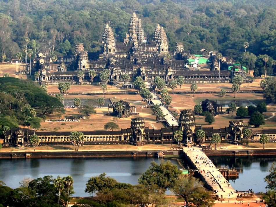 Камбоджа опротестовала строительство копии храма Ангкор-Ват