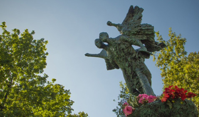 В Голландии открыли памятник супругам Мандельштам